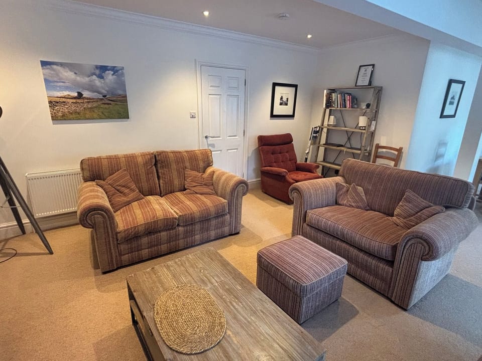 Cottage | Living area