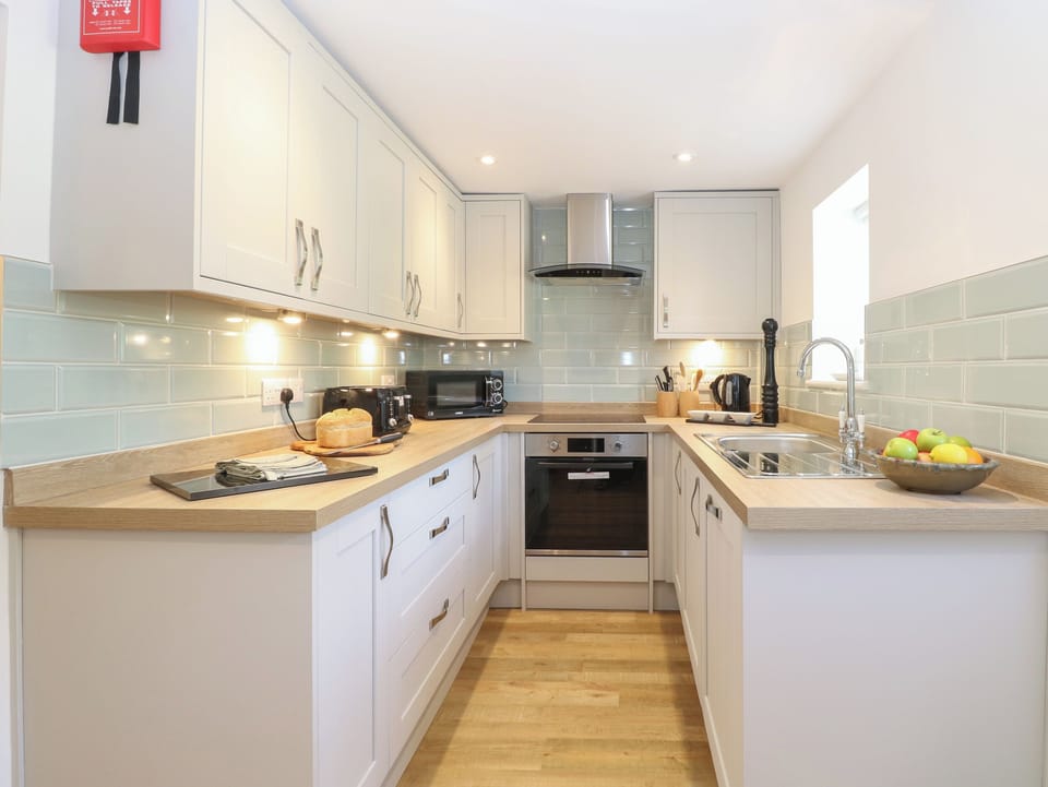 Fridge, dishwasher, electric kettle, toaster