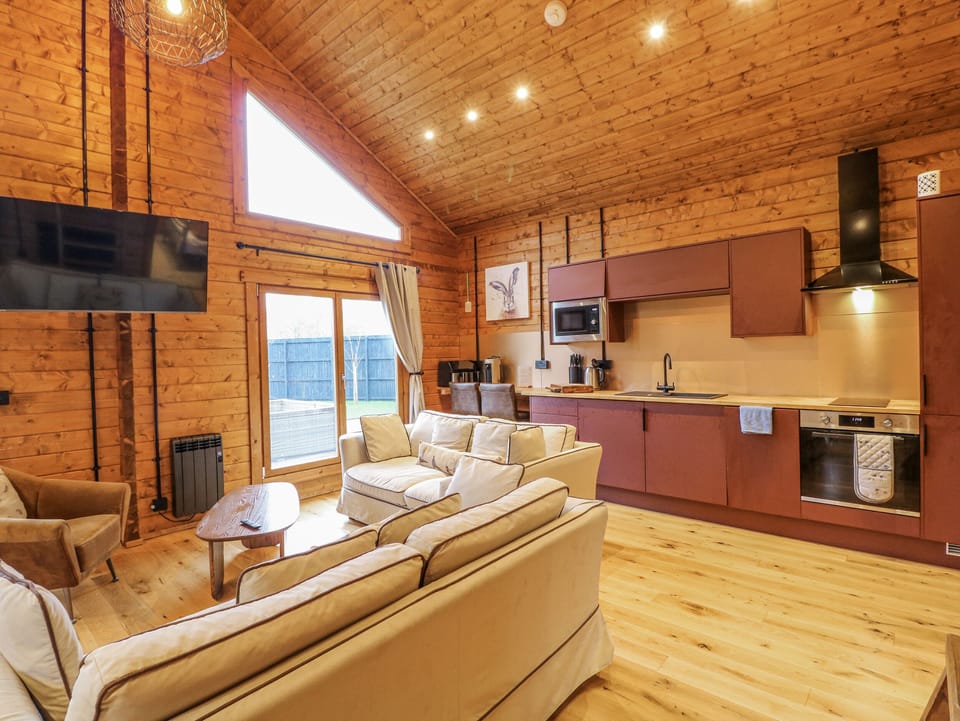 Cottage | Living area | Fireplace