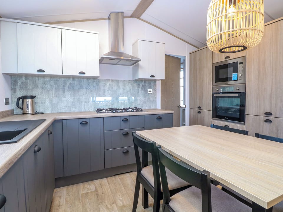 Fridge, dishwasher, electric kettle, toaster