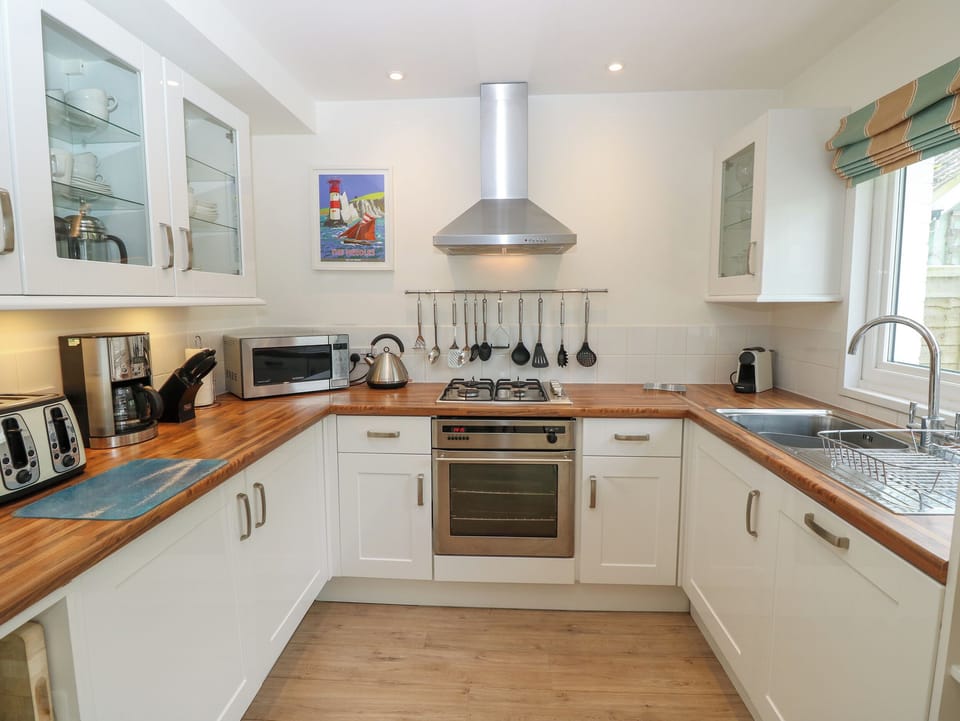 Fridge, dishwasher, electric kettle, toaster