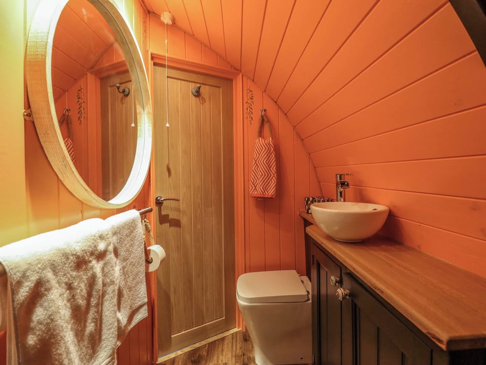 Hobhole Cottage in England