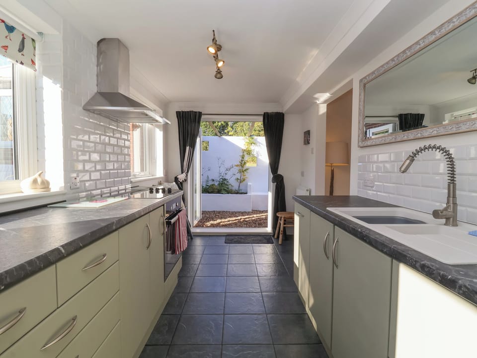 Fridge, dishwasher, electric kettle, toaster