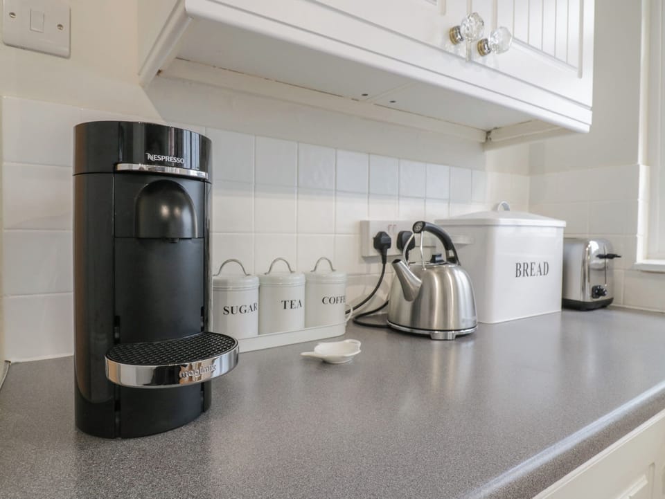 Fridge, dishwasher, electric kettle, toaster