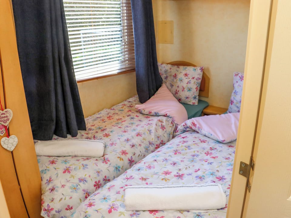 3 bedrooms, individually decorated, individually furnished, free WiFi