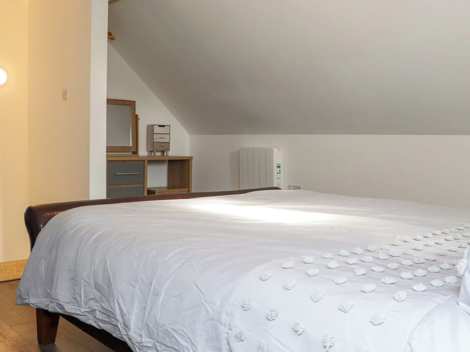 1 bedroom, individually decorated, individually furnished, free WiFi