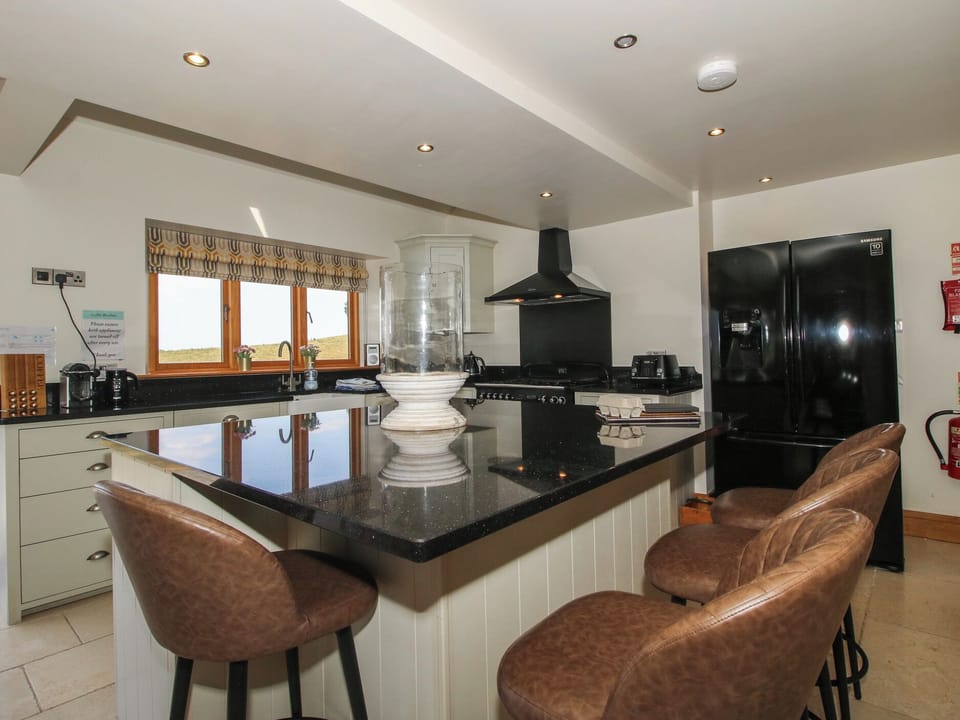Fridge, dishwasher, electric kettle, toaster