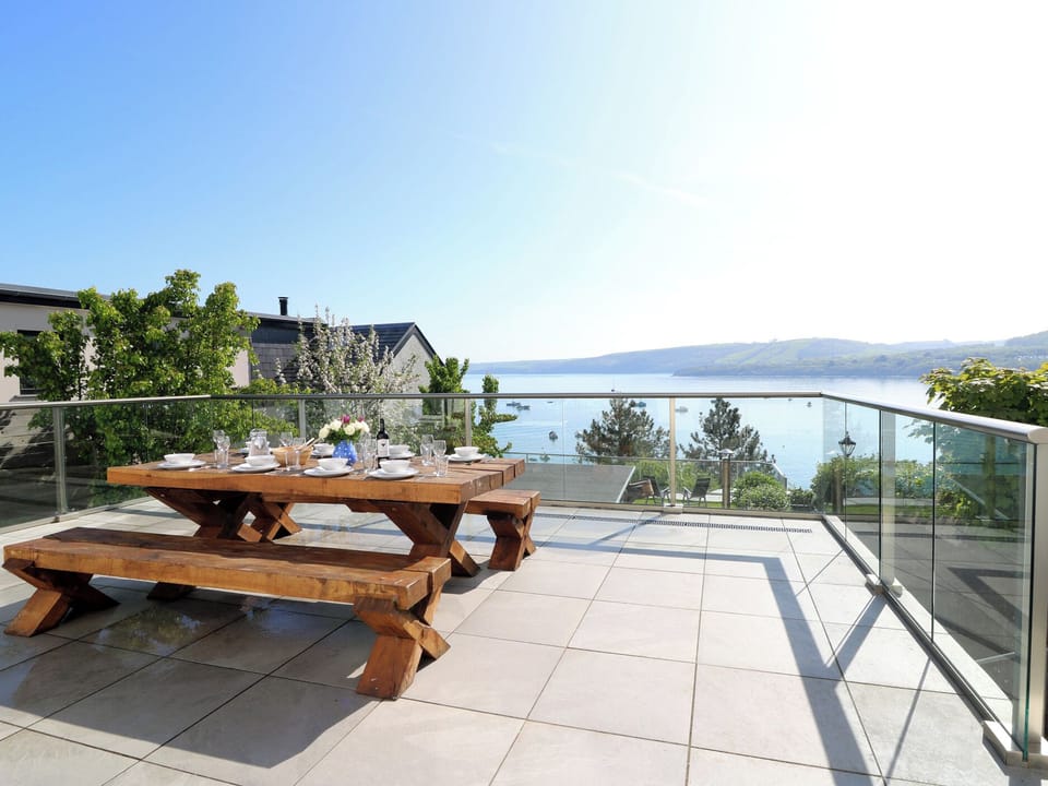 Cottage | Outdoor dining