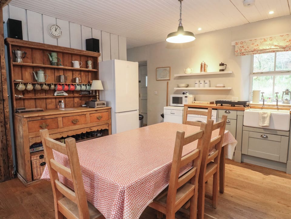 Fridge, dishwasher, electric kettle, toaster