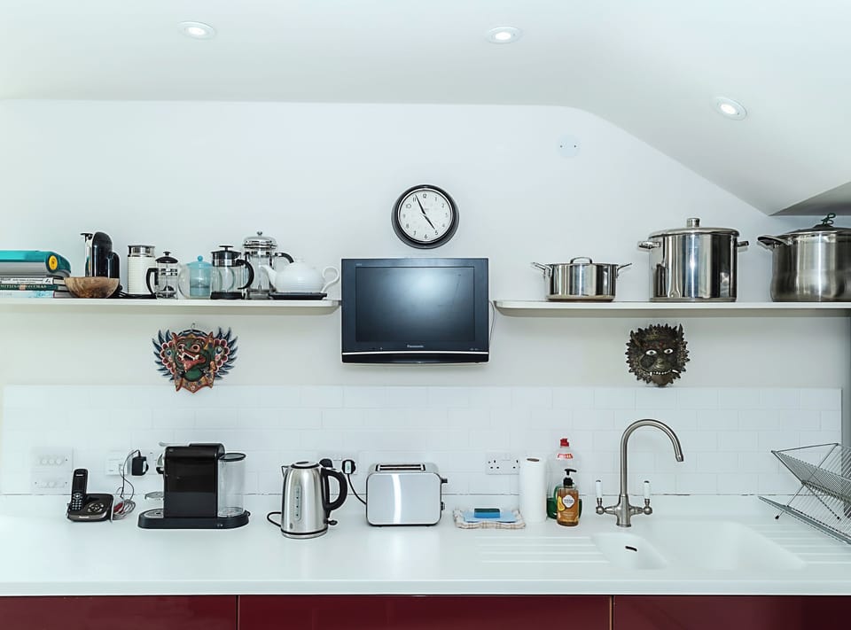 Fridge, dishwasher, electric kettle, toaster