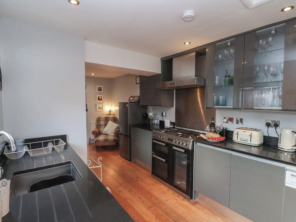 Fridge, dishwasher, electric kettle, toaster