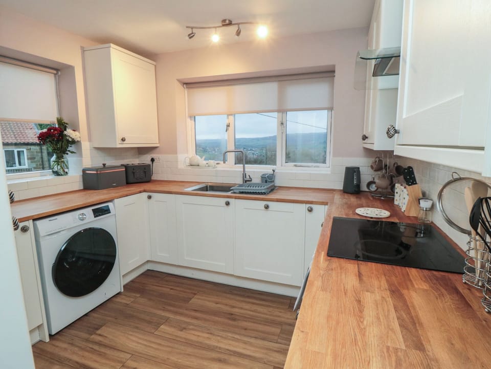 Fridge, dishwasher, electric kettle, toaster