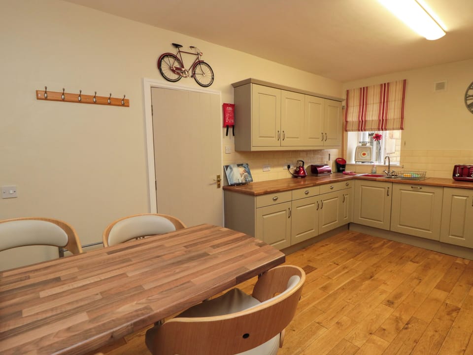 Fridge, dishwasher, electric kettle, toaster