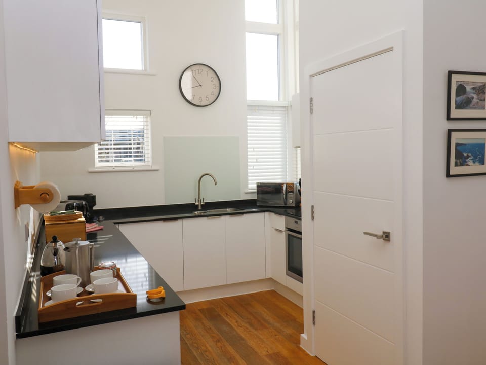 Fridge, dishwasher, electric kettle, toaster