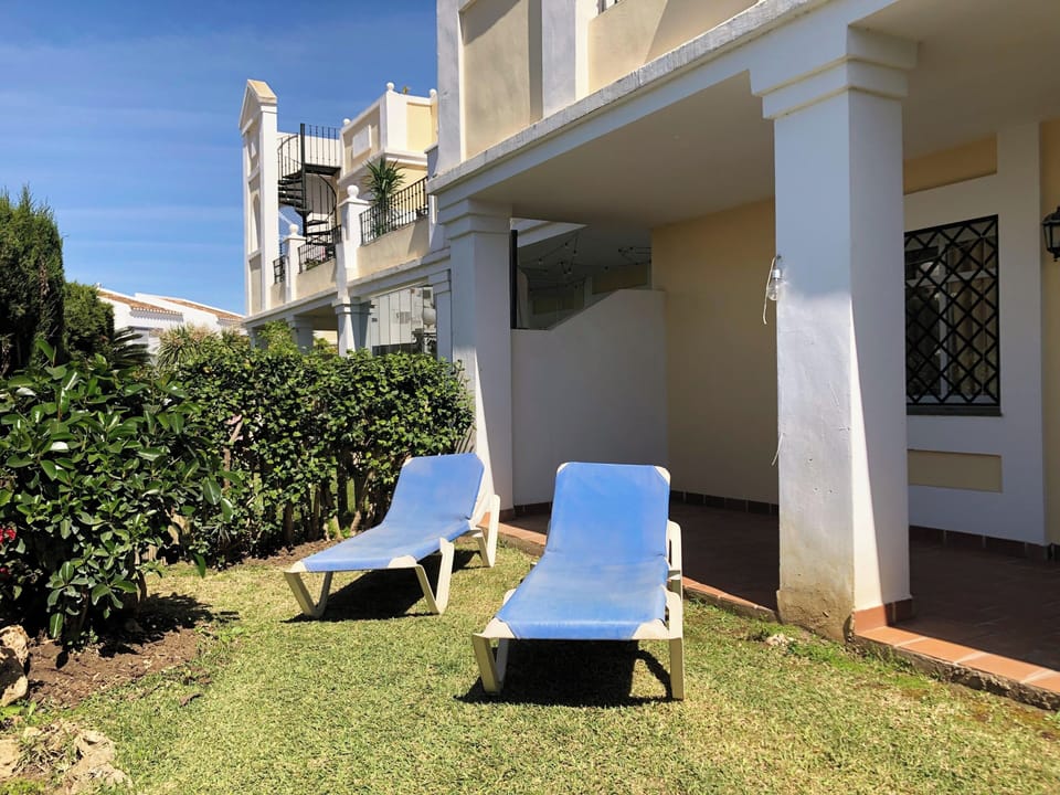 Comfort Apartment, Garden View | Terrace/patio