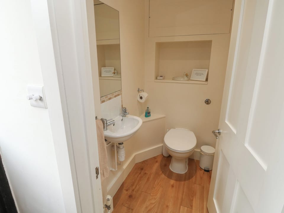 Bantam Cottage Cottage in East Devon District
