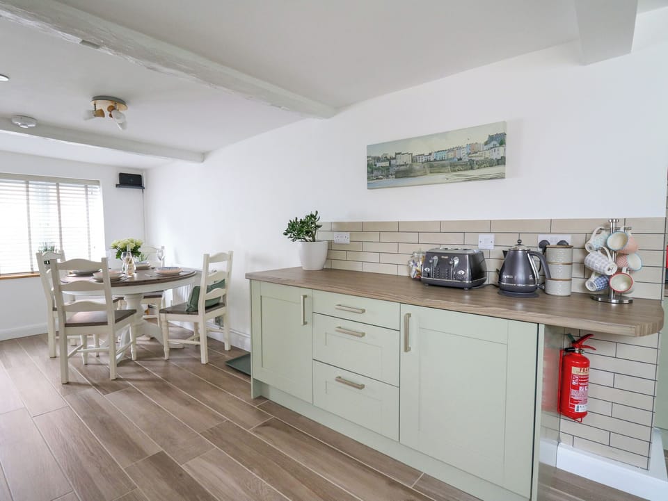 Fridge, dishwasher, electric kettle, toaster