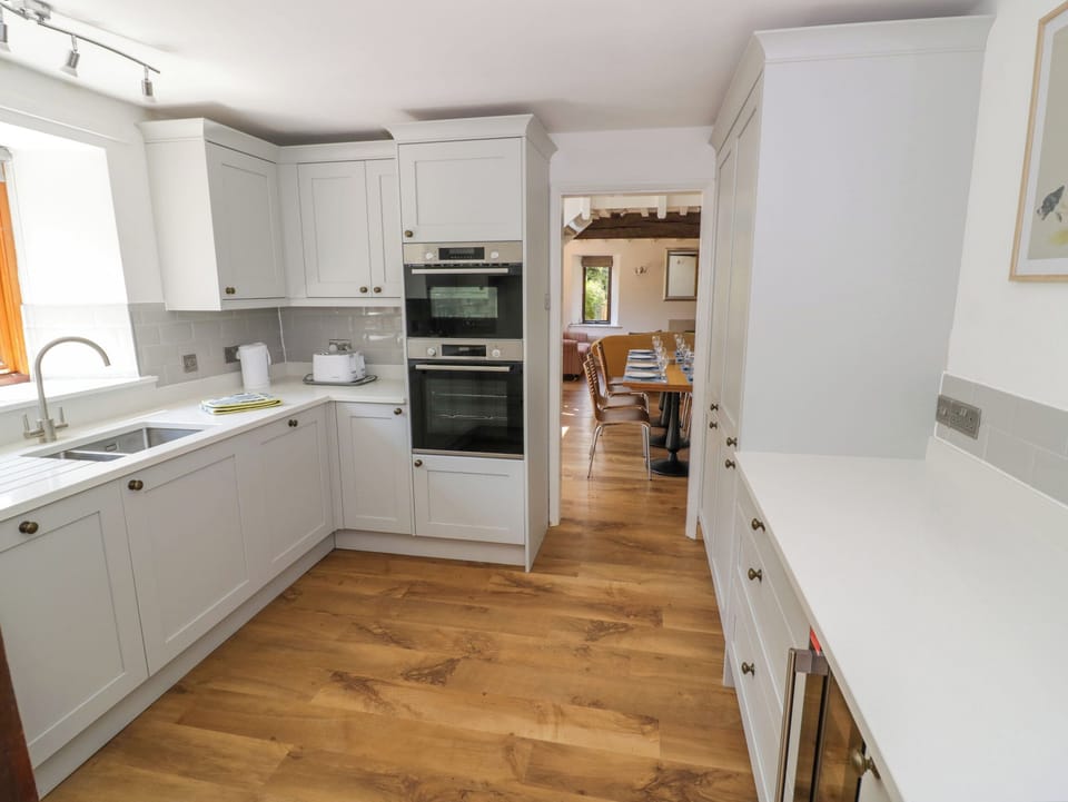 Fridge, dishwasher, electric kettle, toaster