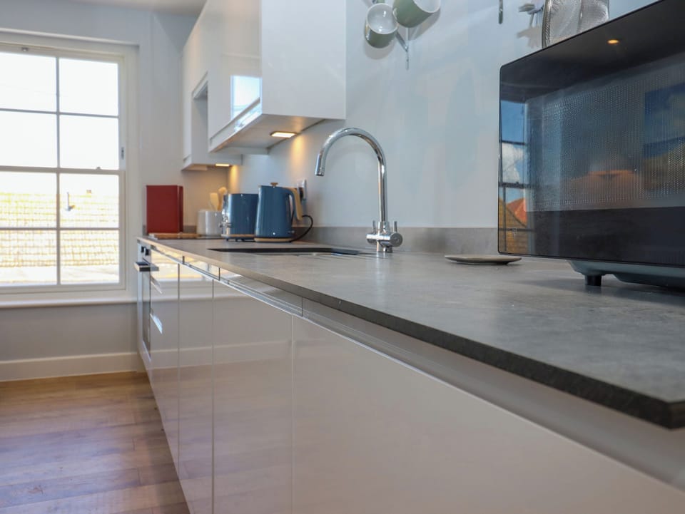 Fridge, dishwasher, electric kettle, toaster