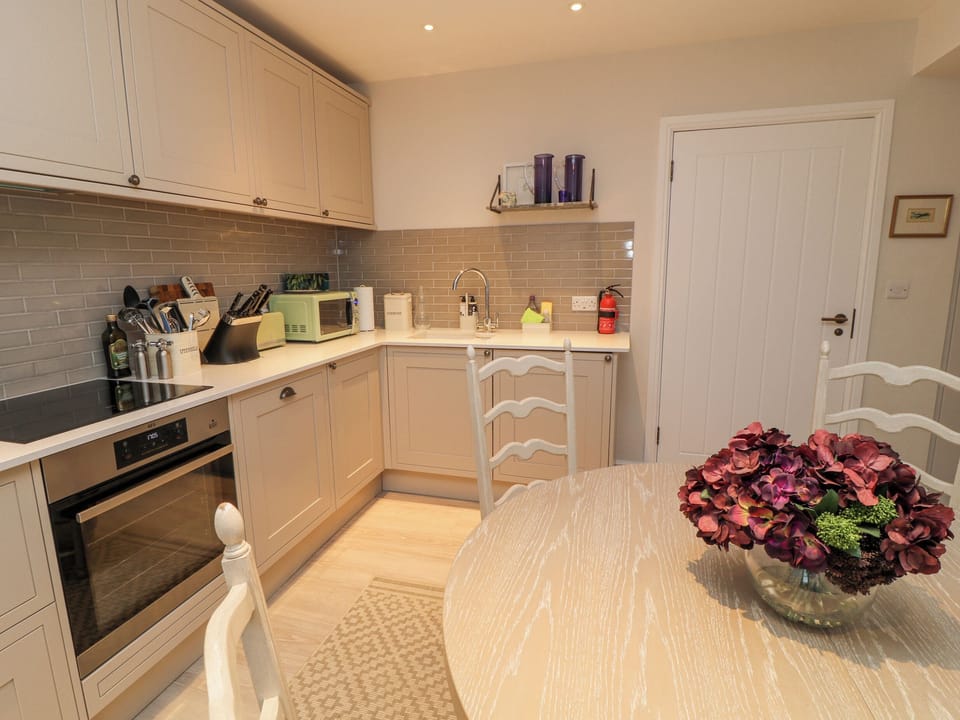 Fridge, dishwasher, electric kettle, toaster