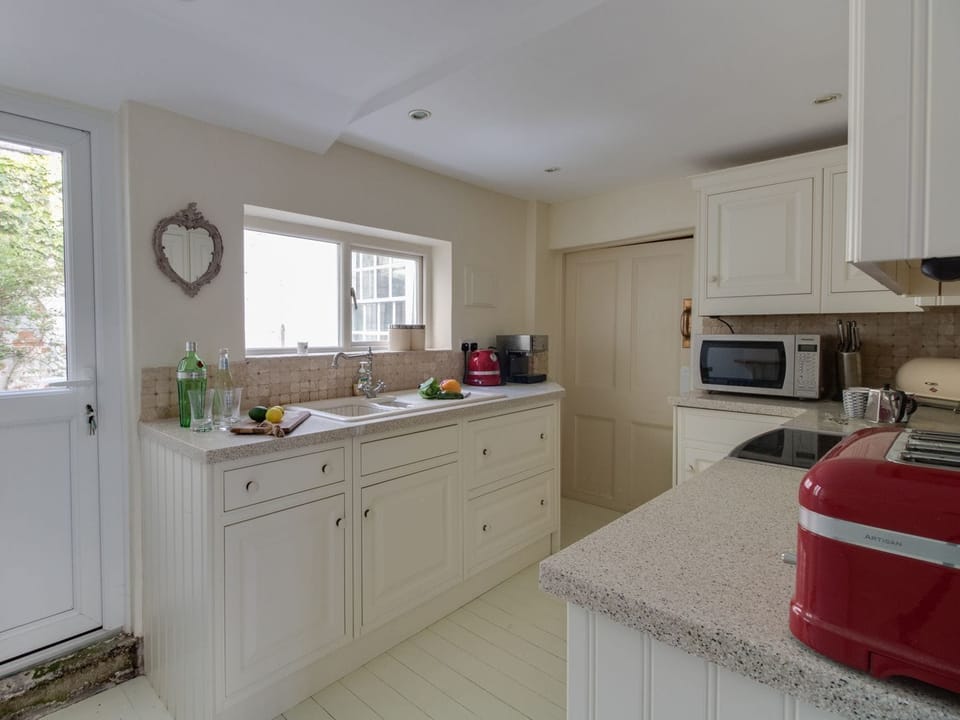 Fridge, dishwasher, electric kettle, toaster