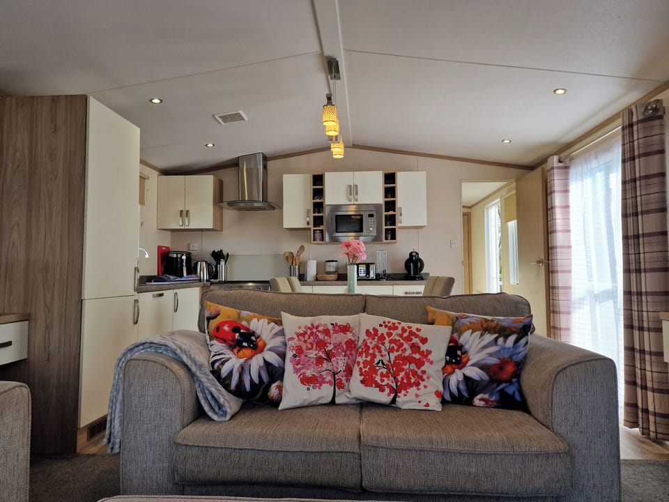 Cottage | Living area