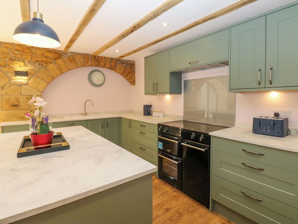 Fridge, dishwasher, electric kettle, toaster