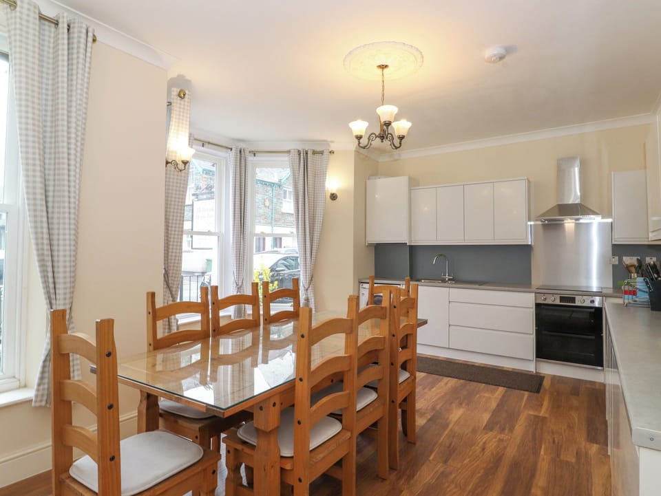 Fridge, dishwasher, electric kettle, toaster