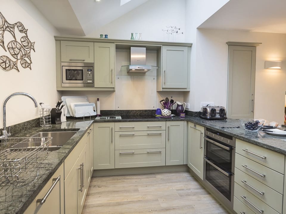 Fridge, dishwasher, electric kettle, toaster