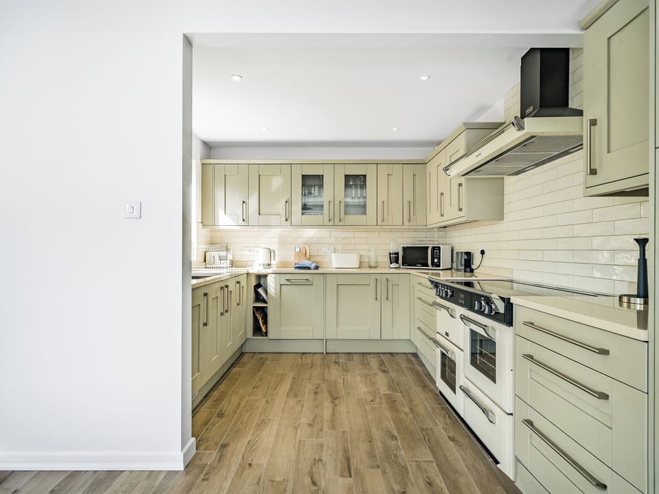 Fridge, dishwasher, electric kettle, toaster