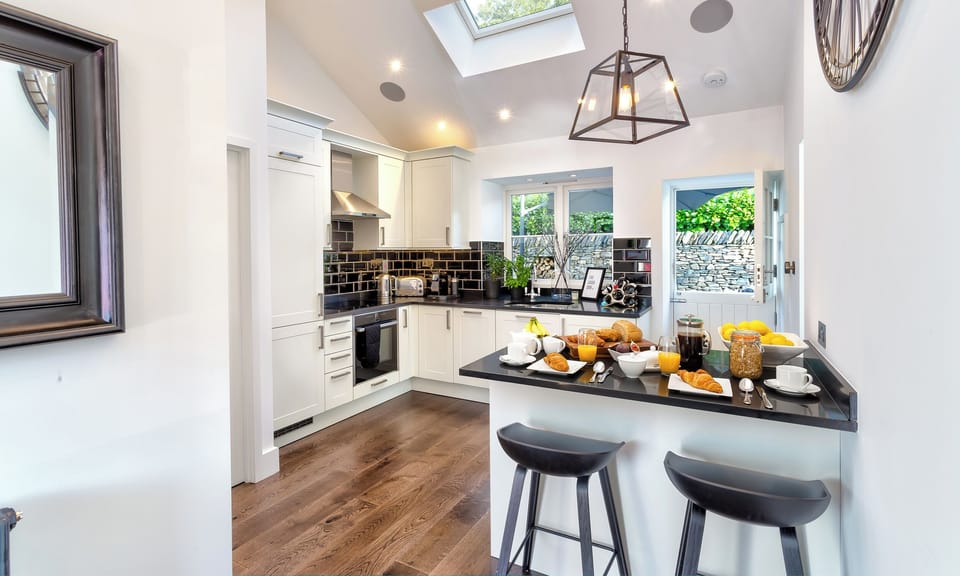 Fridge, dishwasher, electric kettle, toaster