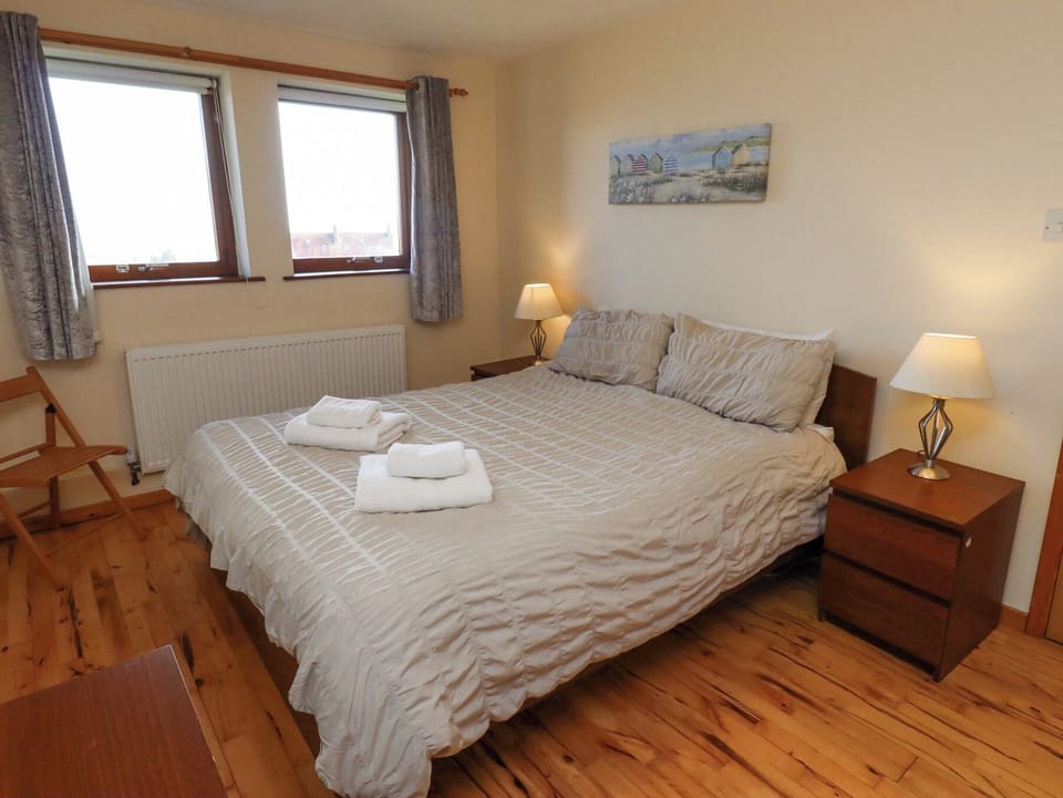 Dunstanburgh View Cottage in Craster