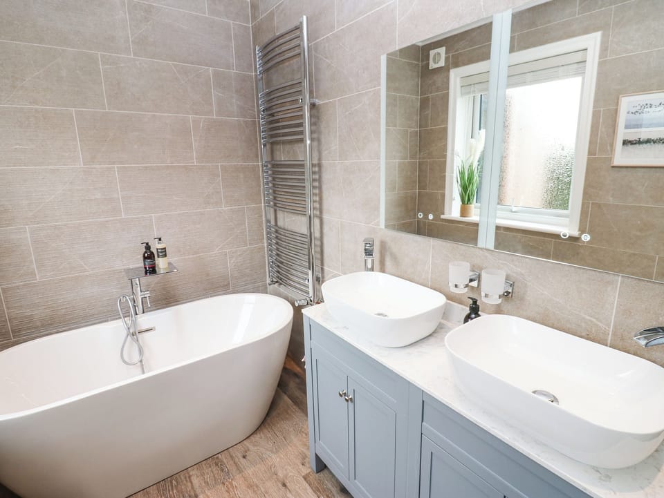 Esk Brae Cottage in Scotland