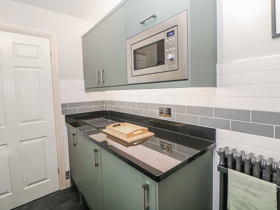 Fridge, dishwasher, electric kettle, toaster