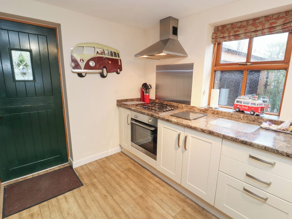 Fridge, dishwasher, electric kettle, toaster