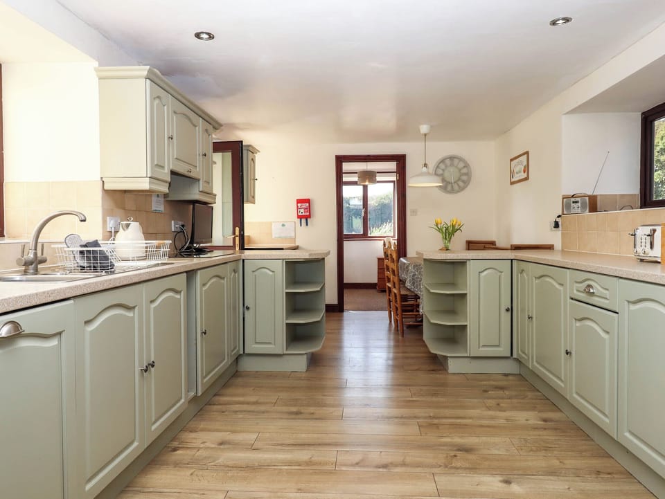 Cottage | Interior