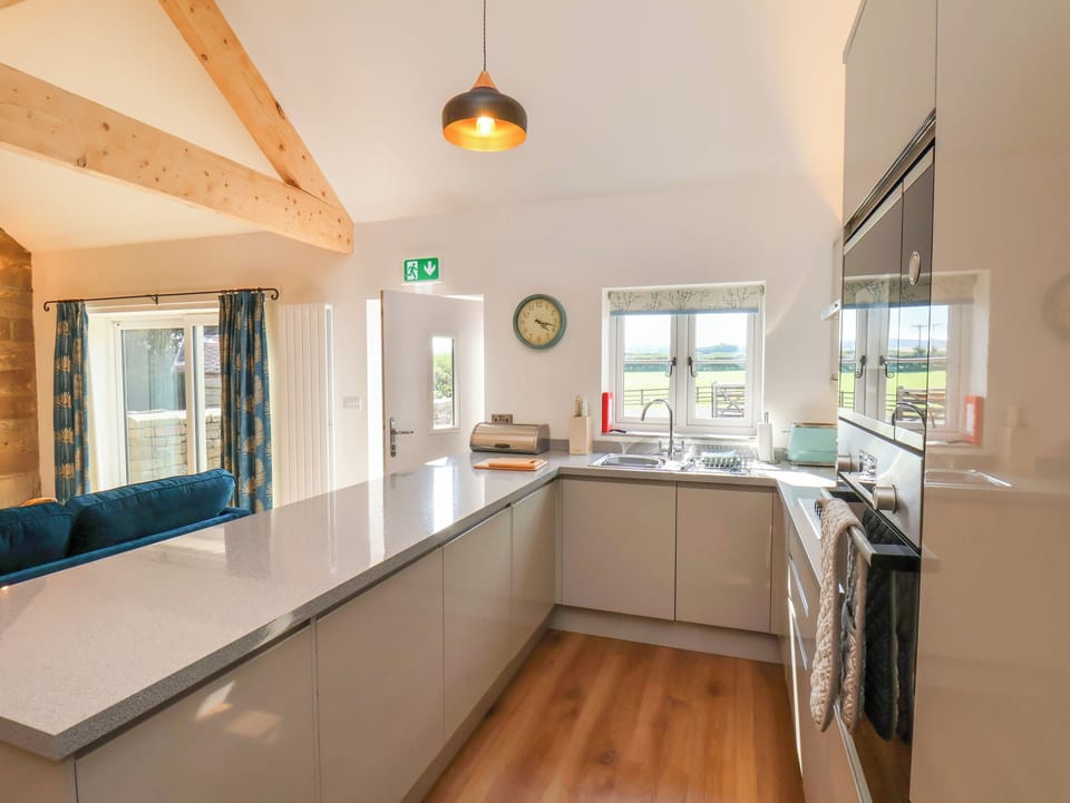 Fridge, dishwasher, electric kettle, toaster