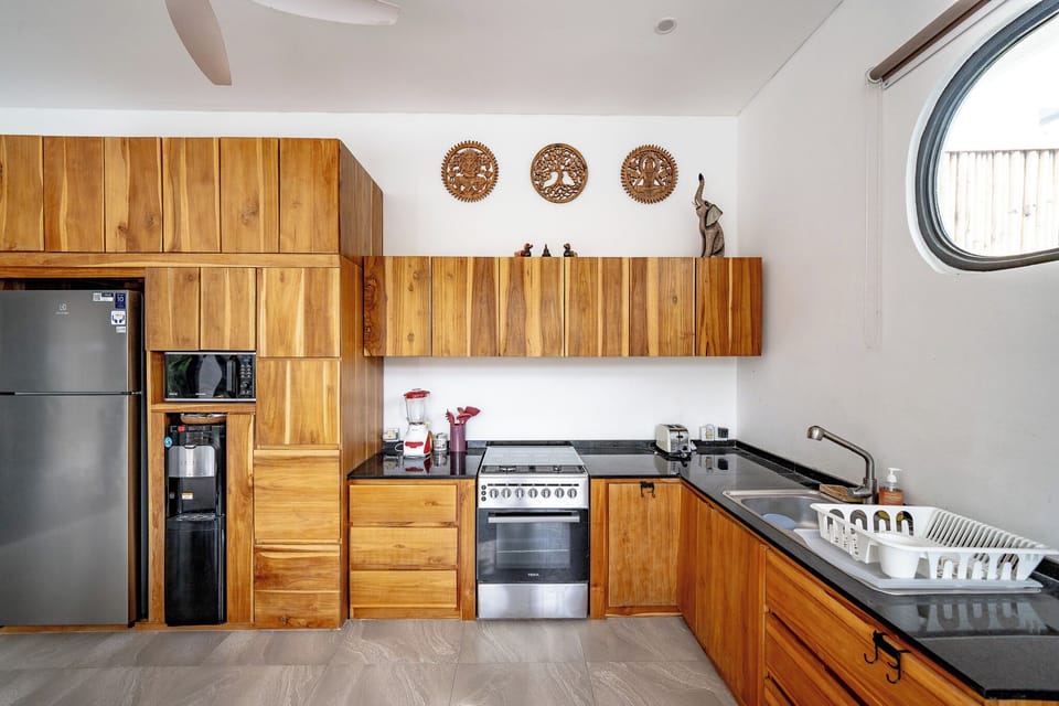 Villa, 2 Bedrooms, Patio, Pool View | Private kitchen | Electric kettle