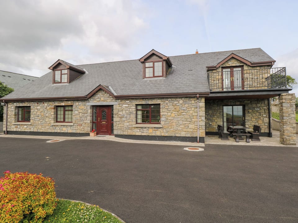 Cottage | Exterior