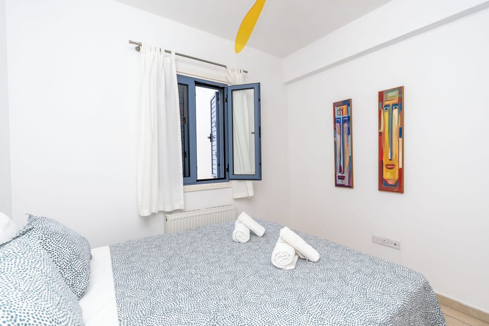 Deluxe Villa, Partial Sea View | 4 bedrooms, in-room safe, blackout drapes, iron/ironing board