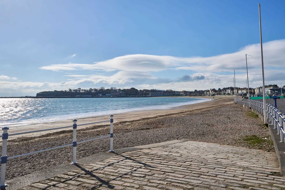 Host Stay The Aquamarine Weymouth Beach Apartment in Weymouth