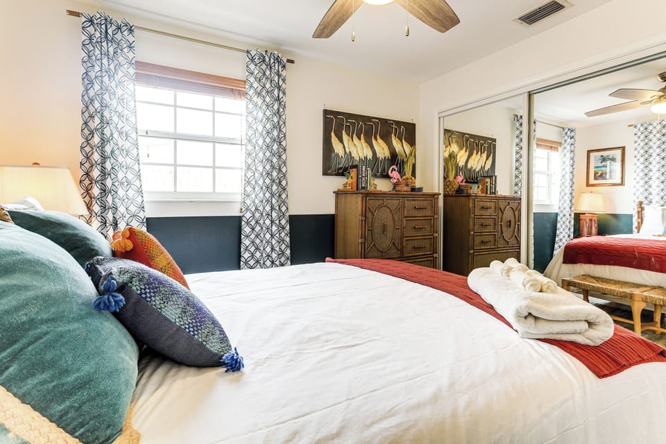 House (2 Bedrooms) | Interior