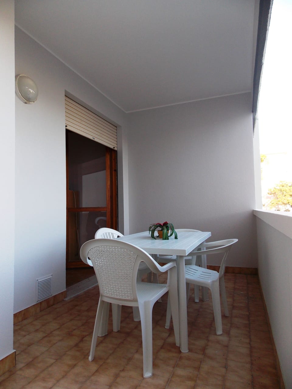Apartment, 1 Bedroom, Balcony | Dining room