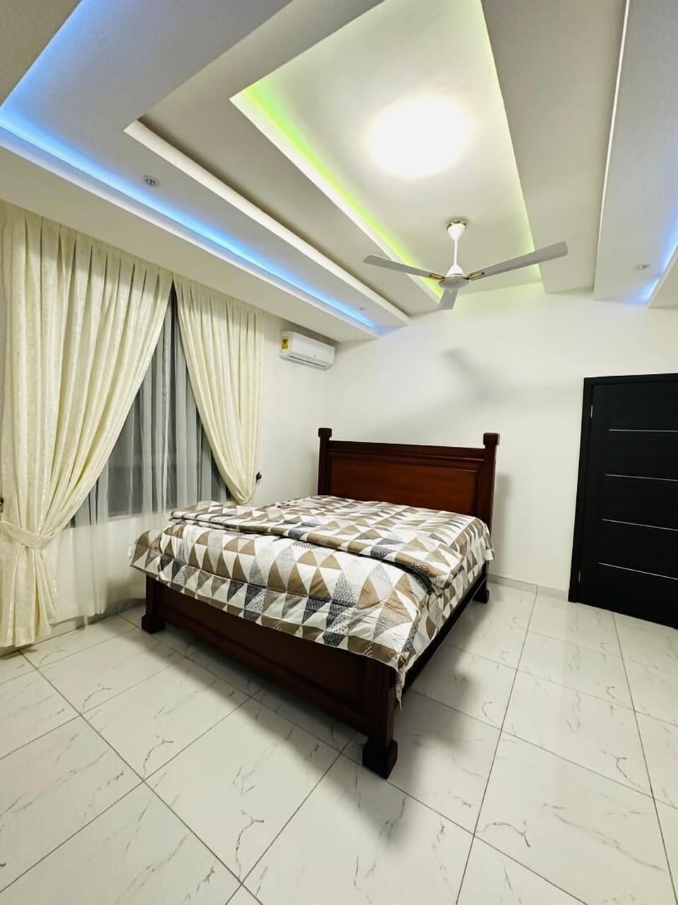 2 bedrooms, WiFi (free)
