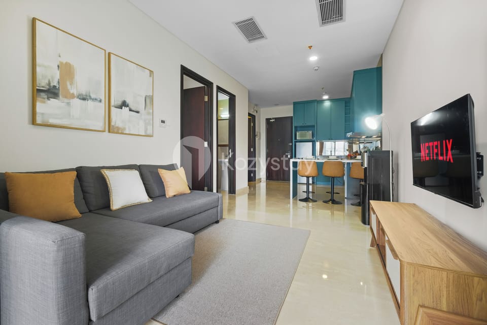 Apartment, 3 Bedrooms, City View | Living area | Flat-screen TV