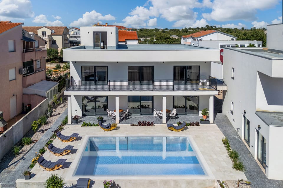 Family Villa, 6 Bedrooms, Balcony (Villa Claudio with private Pool) | Pool | Outdoor pool