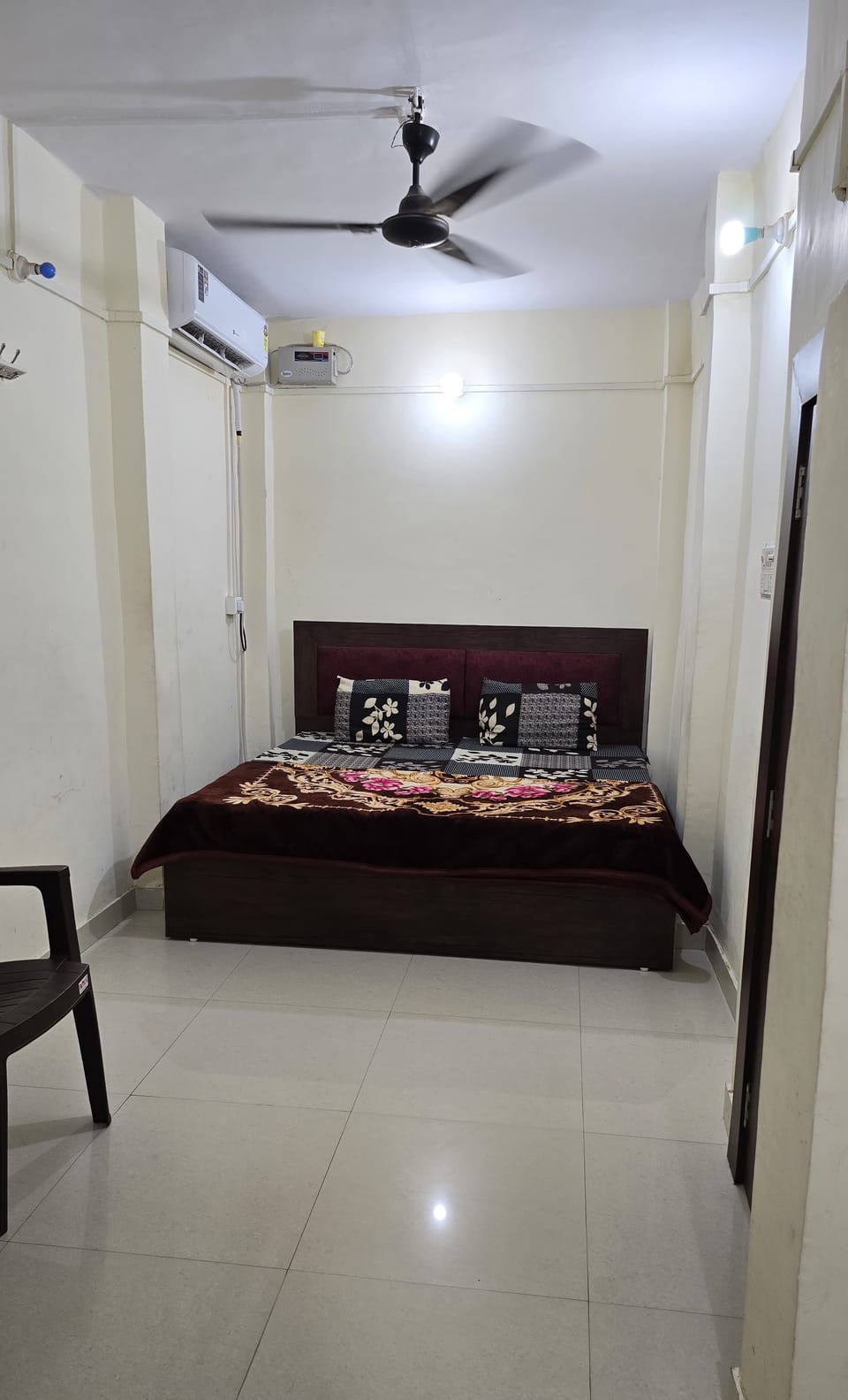Family Quadruple Room, Balcony | Desk, laptop workspace, free WiFi