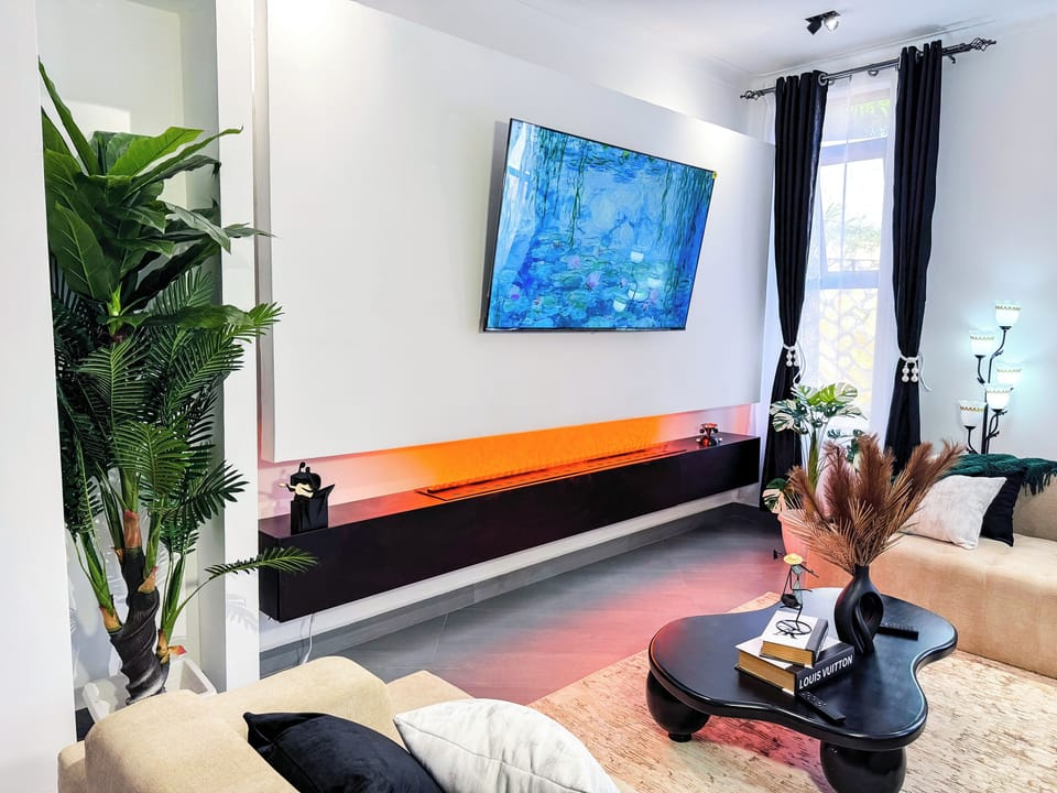 Comfort Apartment, Balcony, Garden View | Living area