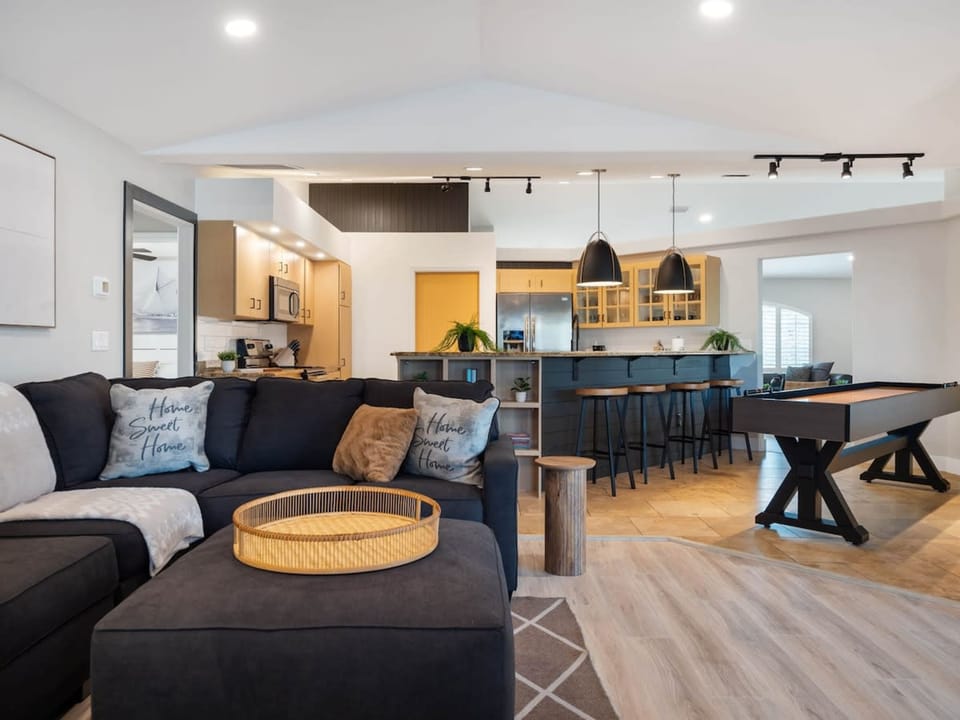 House | 4 bedrooms, high-speed internet