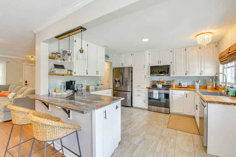 House (3 Bedrooms) | Interior